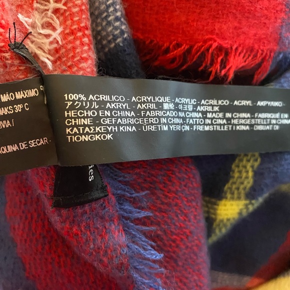 Zara holiday plaid blanket scarf! 🧣🧣🧣 - Picture 13 of 13